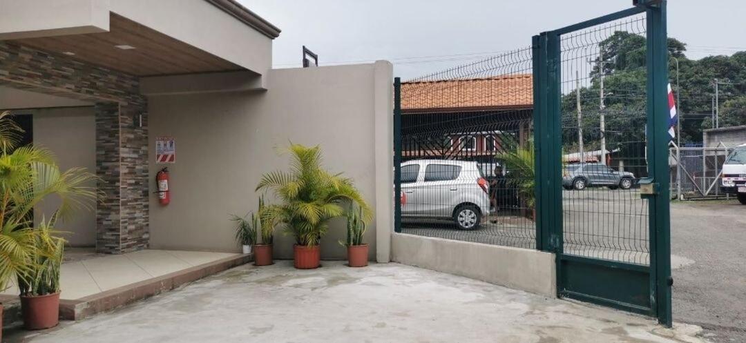 Apartamento Apartamento H Gonzalez 14 Alajuela Exterior foto